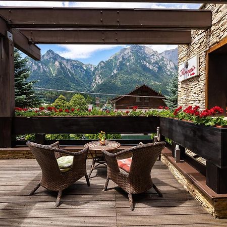 Casa Freya Hotel Buşteni Buitenkant foto