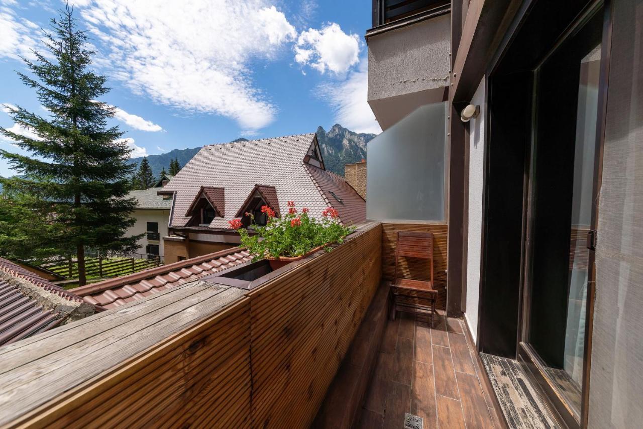 Casa Freya Hotel Buşteni Buitenkant foto