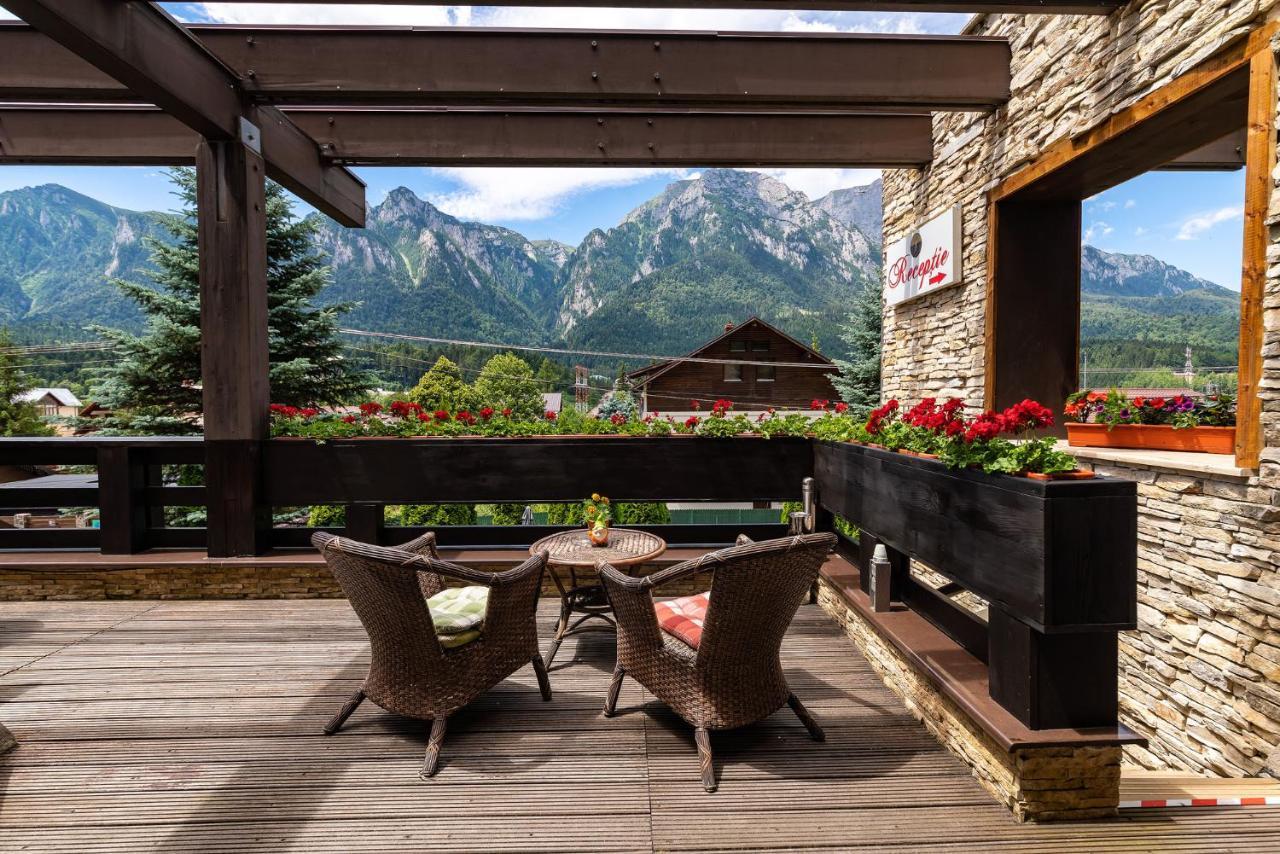 Casa Freya Hotel Buşteni Buitenkant foto